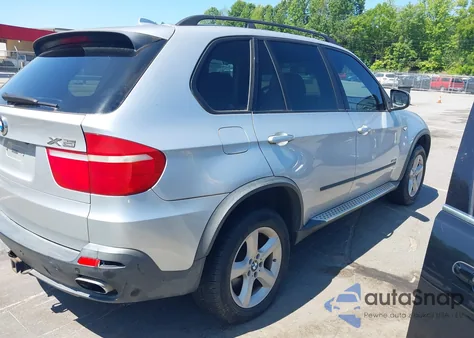 2009 BMW X5 xDrive48I z USA, uszkodzony, nr VIN 5UXFE83549L171457